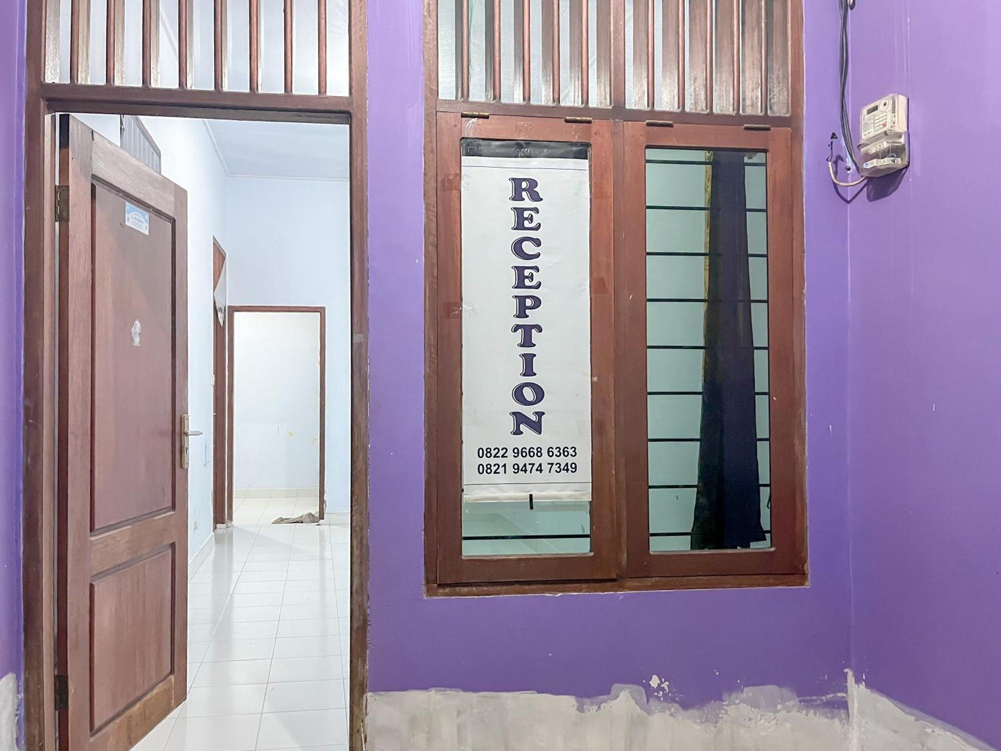 Reddoorz Syariah At Home Ampana Guest House Ampana Kota Екстер'єр фото
